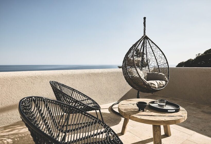 민박 Noma Milos   Delmar Collection