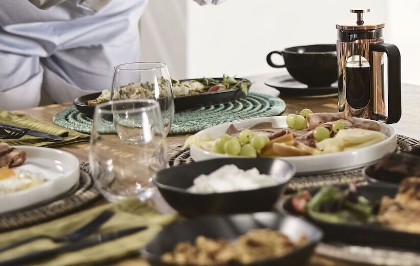 민박 Noma Milos   Delmar Collection