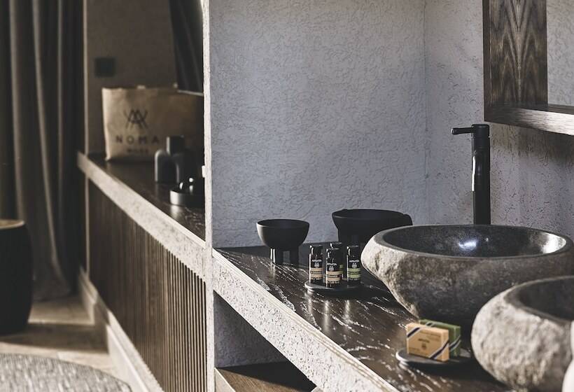 민박 Noma Milos   Delmar Collection