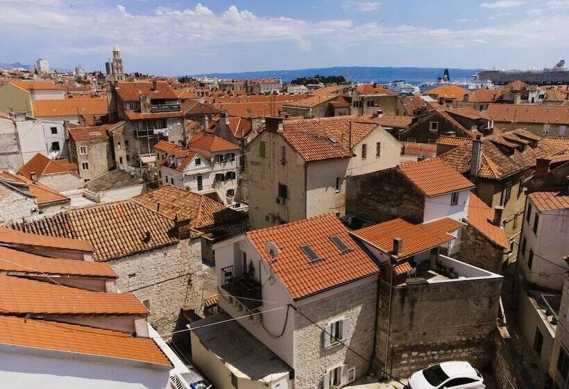 Bed and Breakfast Heritage Rooms Split Olympic Dream