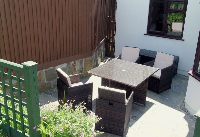 Charming Fully Equipped 3 Bed Cottage Nr Boscastle