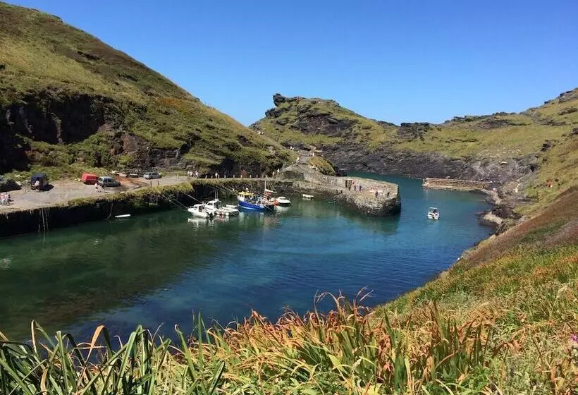 Charming Fully Equipped 3 Bed Cottage Nr Boscastle