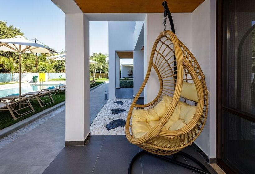 Coconut Palm Paradise