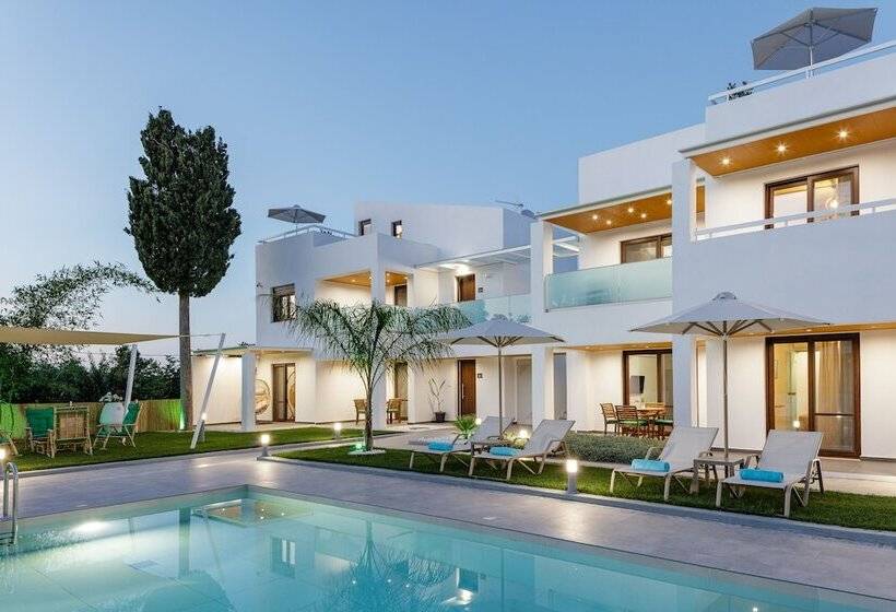 Coconut Palm Paradise