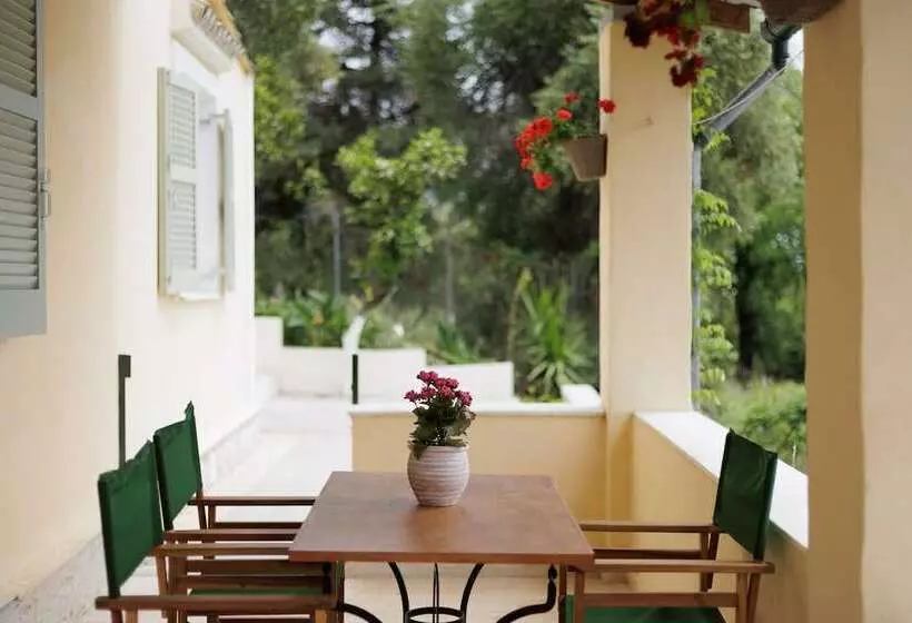 Ermioni S Cottage By Konnect, Agios Markos