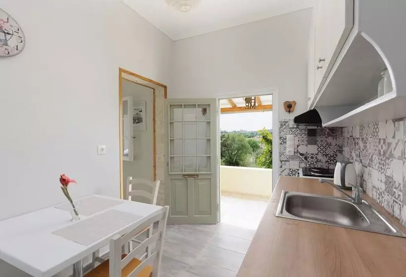Ermioni S Cottage By Konnect, Agios Markos