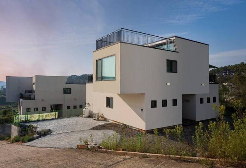 Daebudo Greensia Pension