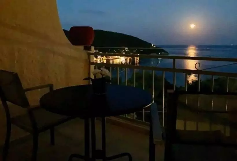 Fedra Apartments