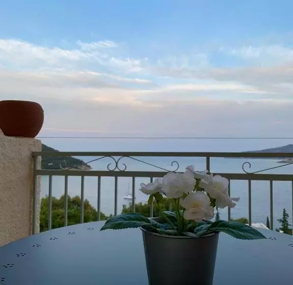 Fedra Apartments