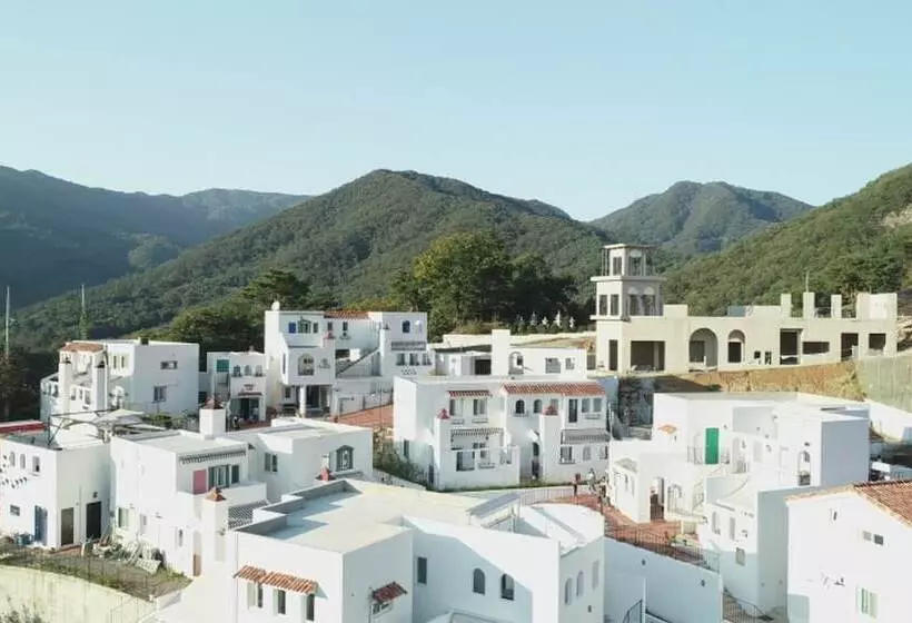 Gapyeong Las Blancas Pension