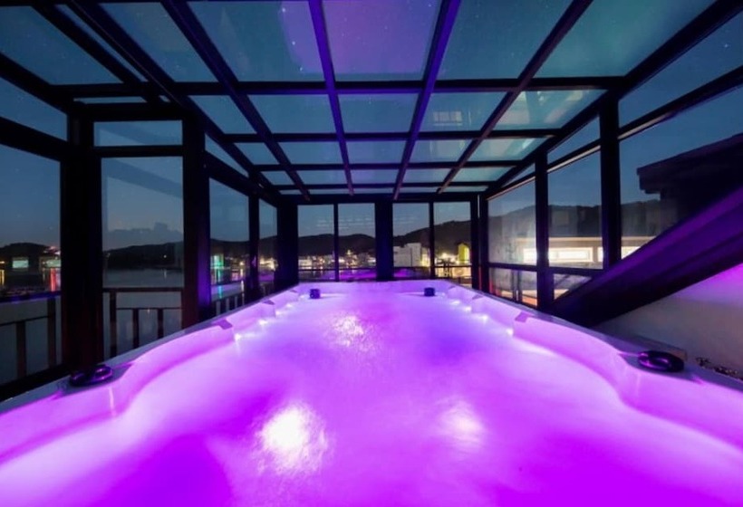 Geojedo Modern 239 Pension