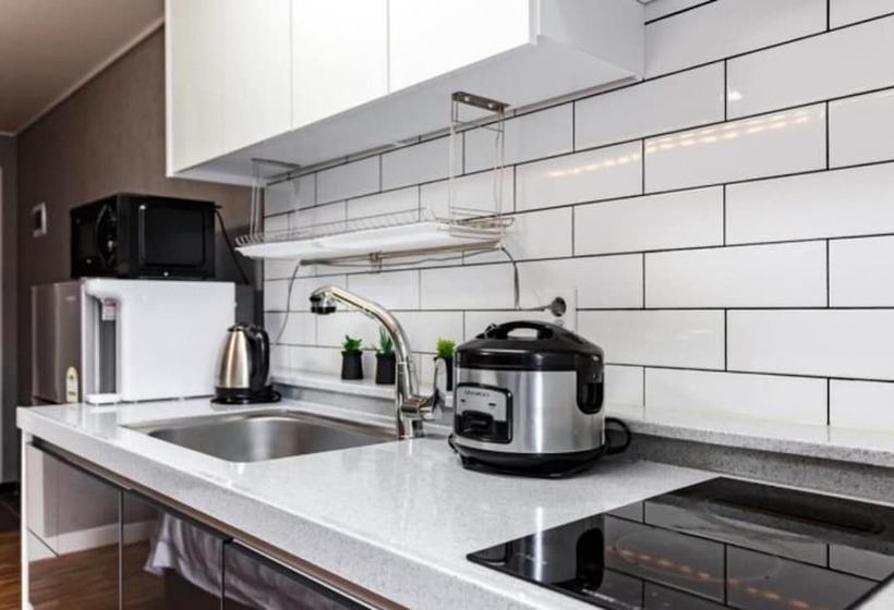 Geojedo Modern 239 Pension