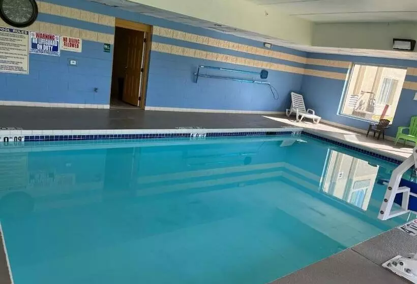 ホテル Comfort Inn & Suites