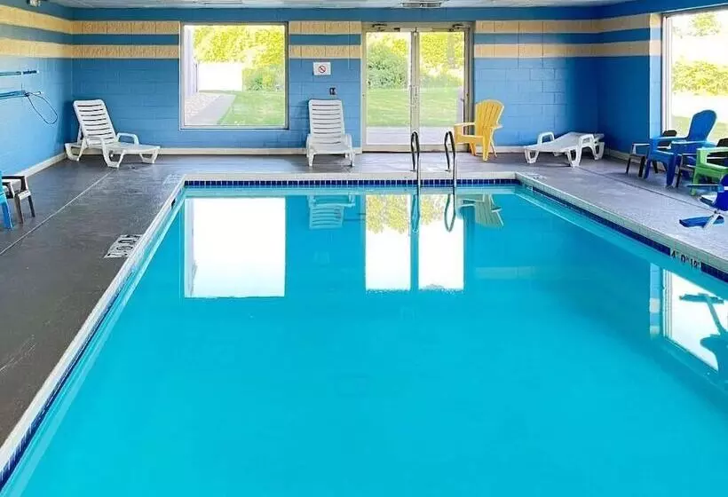 ホテル Comfort Inn & Suites