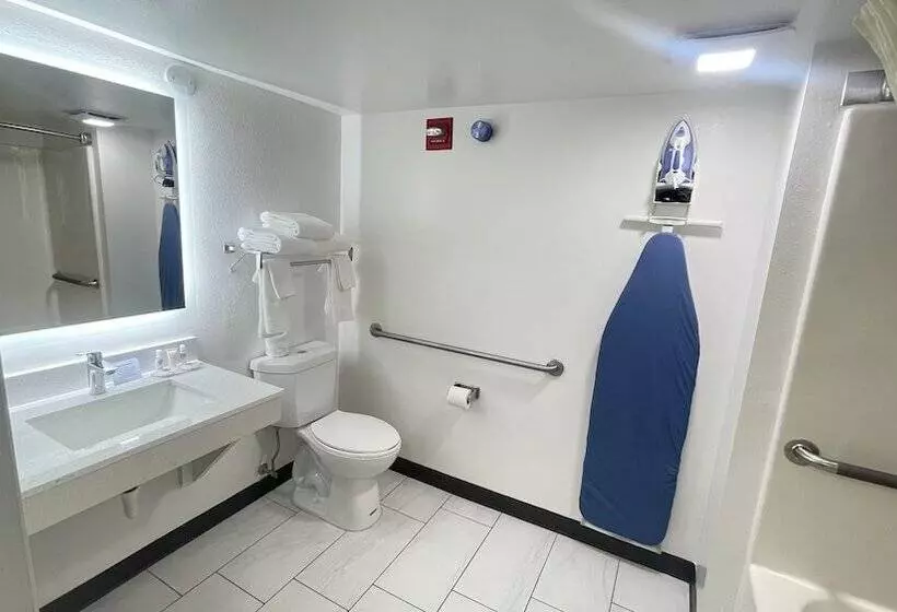 ホテル Comfort Inn & Suites