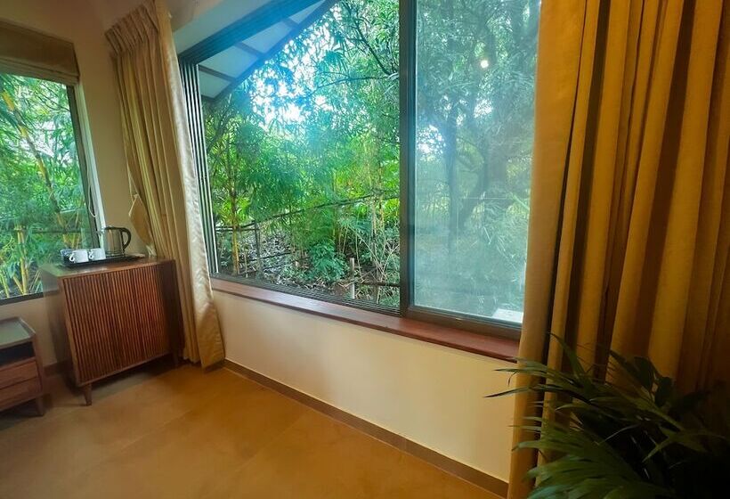 Hotel Antheia Pawna Lake