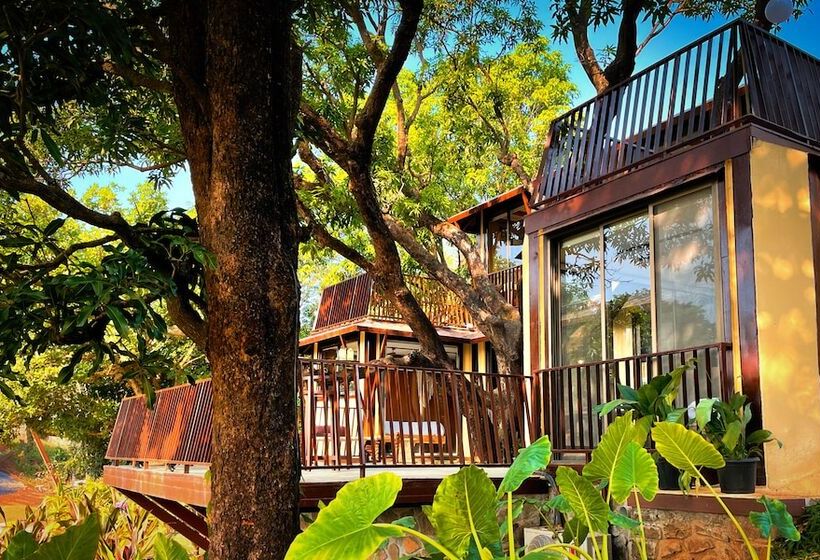 Hotel Antheia Pawna Lake