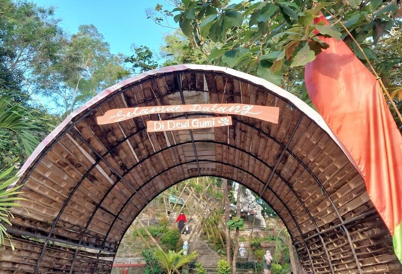 Hotel Camping Ground Gunung Mijil Hils