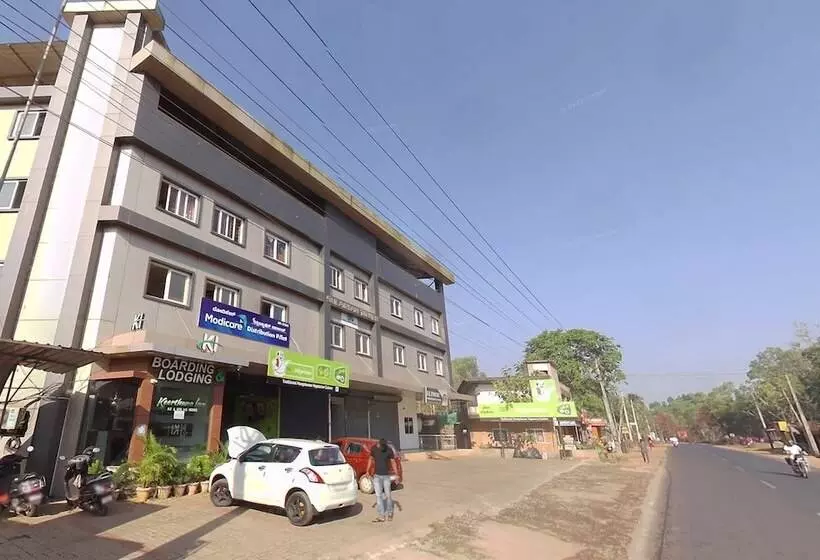 Hotelli Keerthana Inn