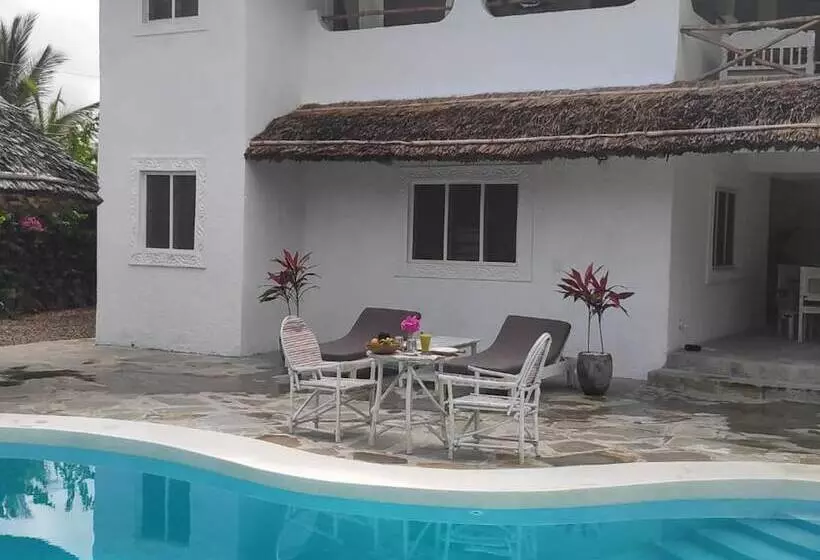 هتل Kimya House