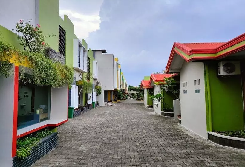Hotel Lonari