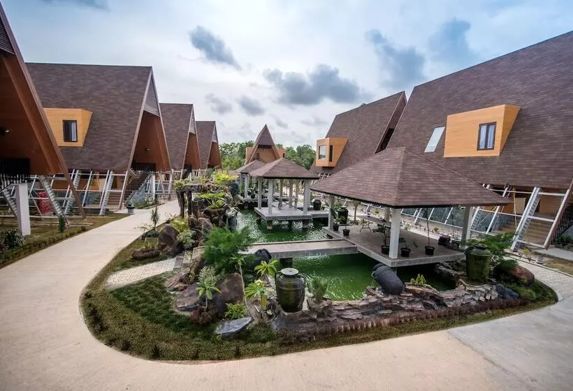 Hotelli One Of A Kind Resort At Trikora Beach