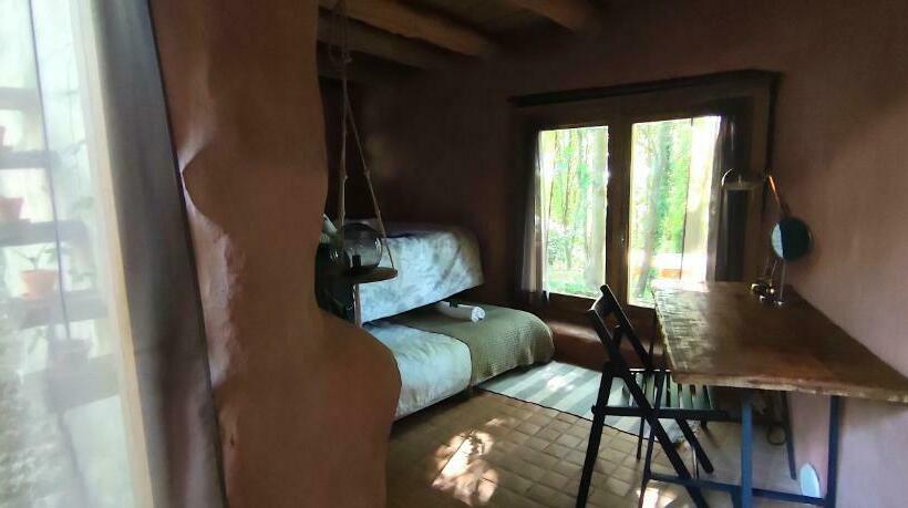 בית מלון כפרי Eco Hostel Quinta Das Relvas