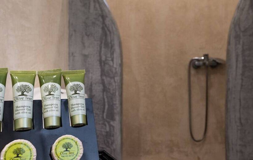 بنسيون Terra Oliva Milos