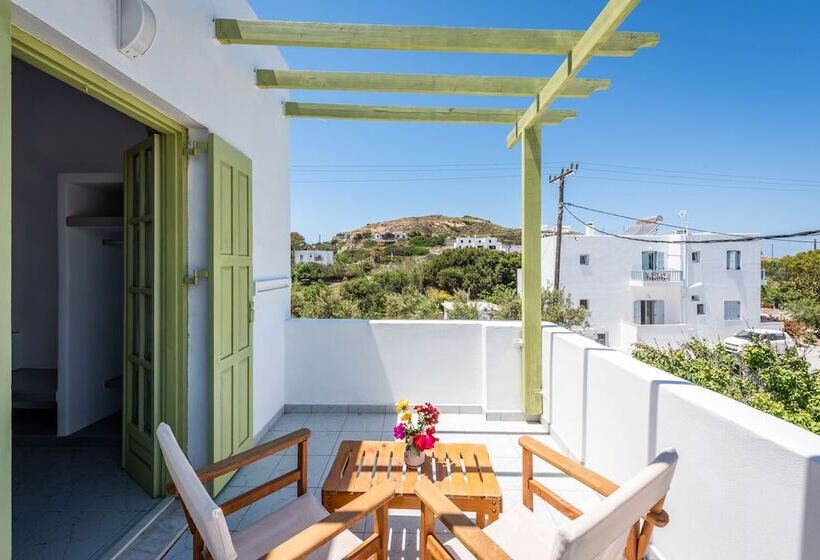 بنسيون Terra Oliva Milos