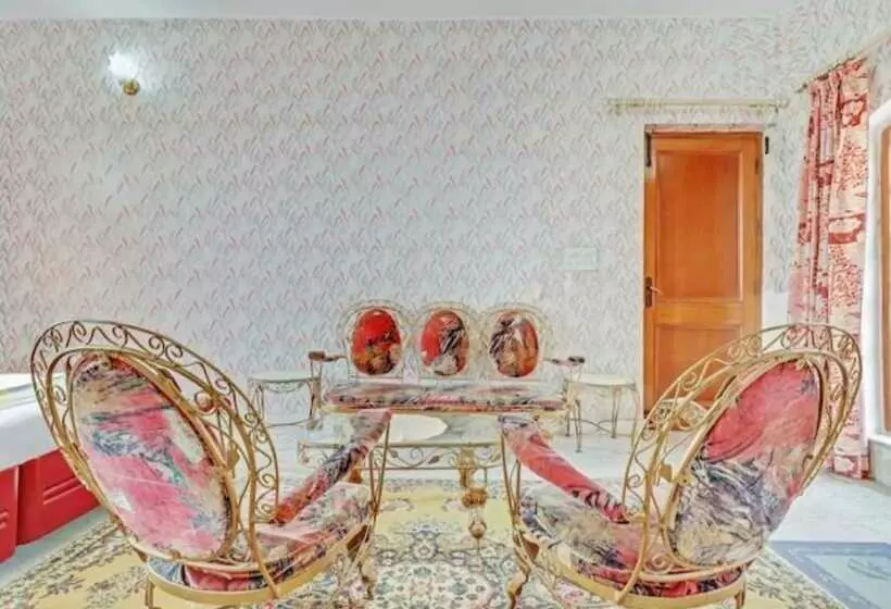 ペンション Villa 63 Blusalz Home Dehradun