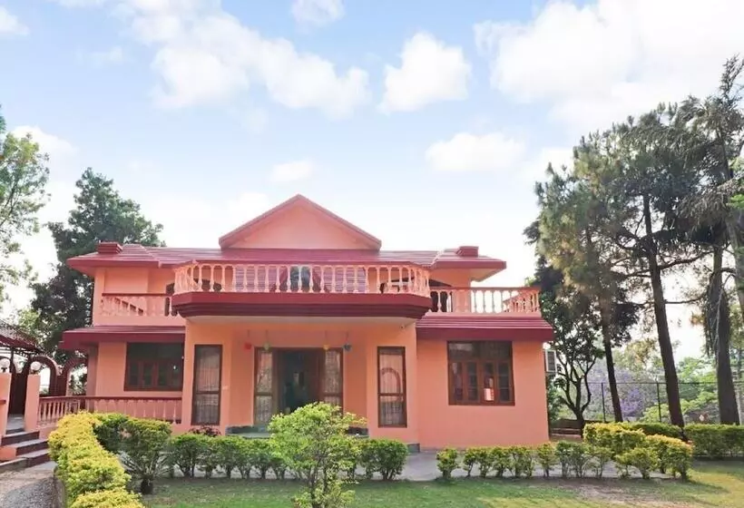 ペンション Villa 63 Blusalz Home Dehradun