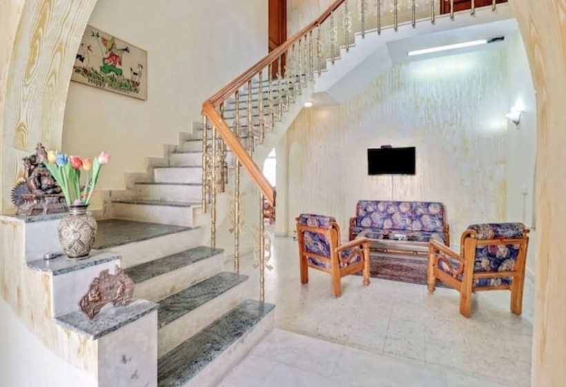 Пансион Villa 63 Blusalz Home Dehradun