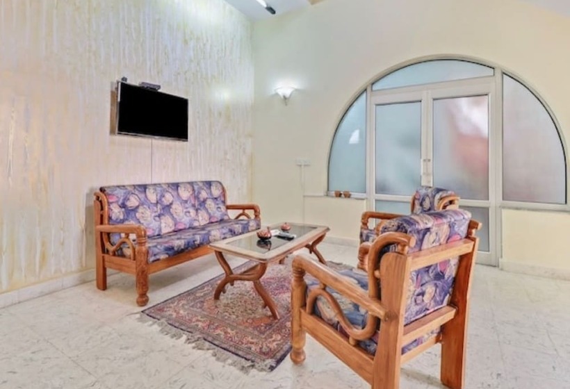 Пансион Villa 63 Blusalz Home Dehradun