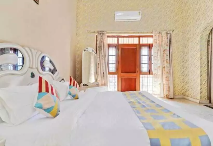 ペンション Villa 63 Blusalz Home Dehradun