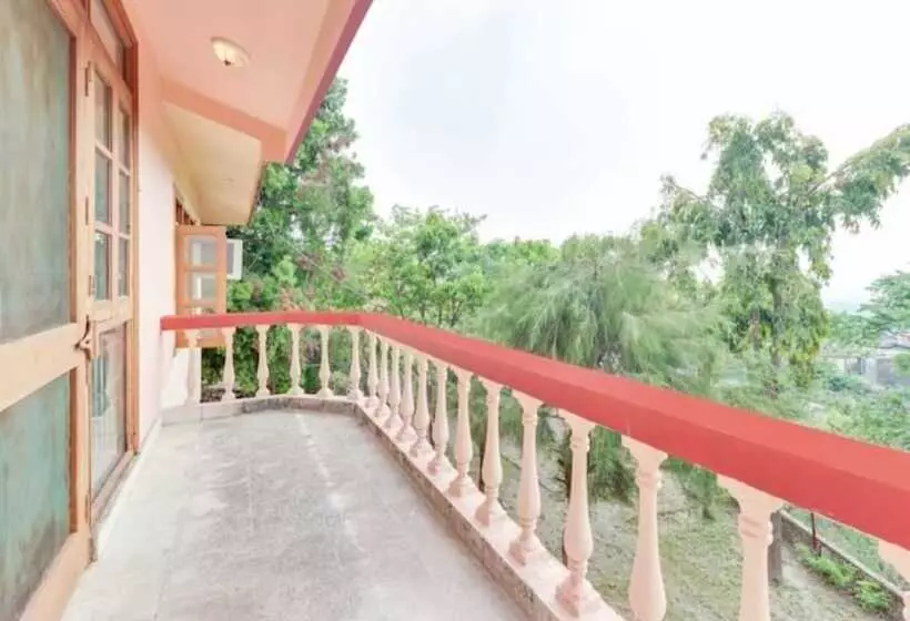 ペンション Villa 63 Blusalz Home Dehradun