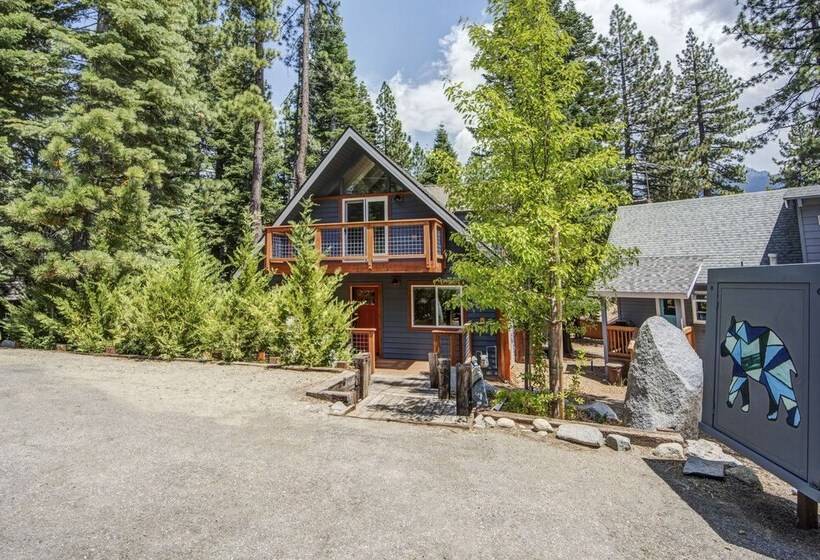Serene Tahoe Cabin