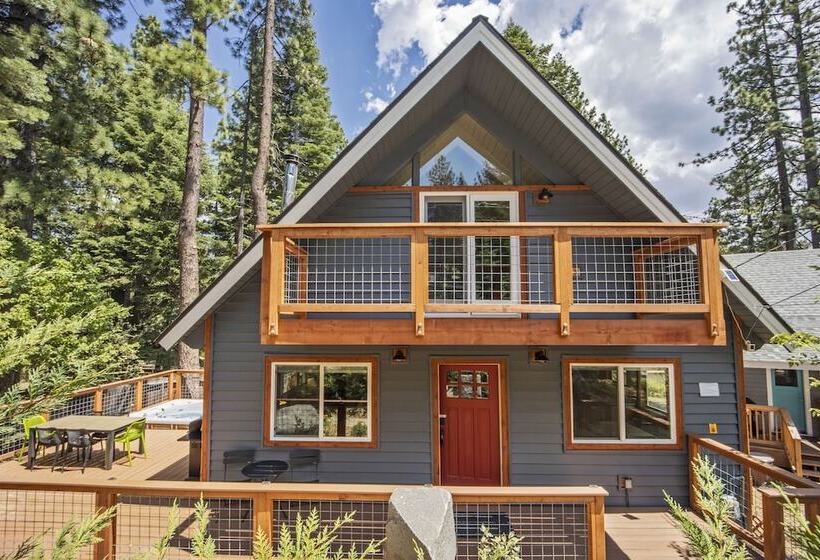 Serene Tahoe Cabin