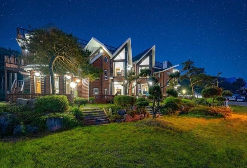 Taean Batgae Ocean Pension