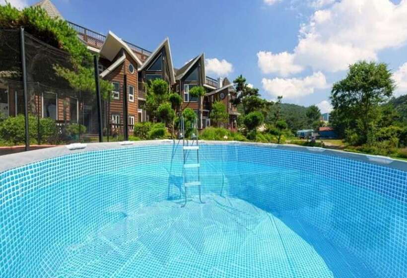 Taean Batgae Ocean Pension