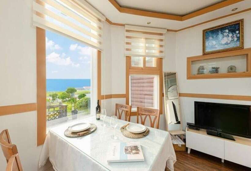 Taean Batgae Ocean Pension