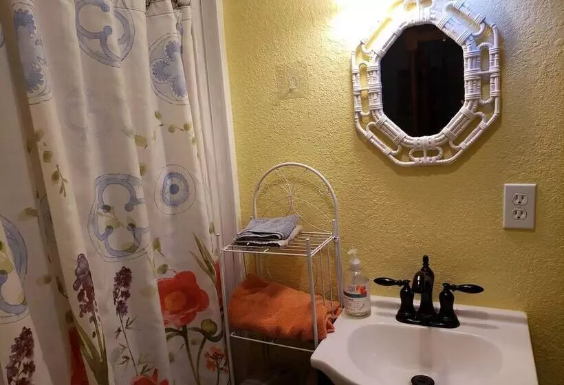 The Getaway, A Tiny House