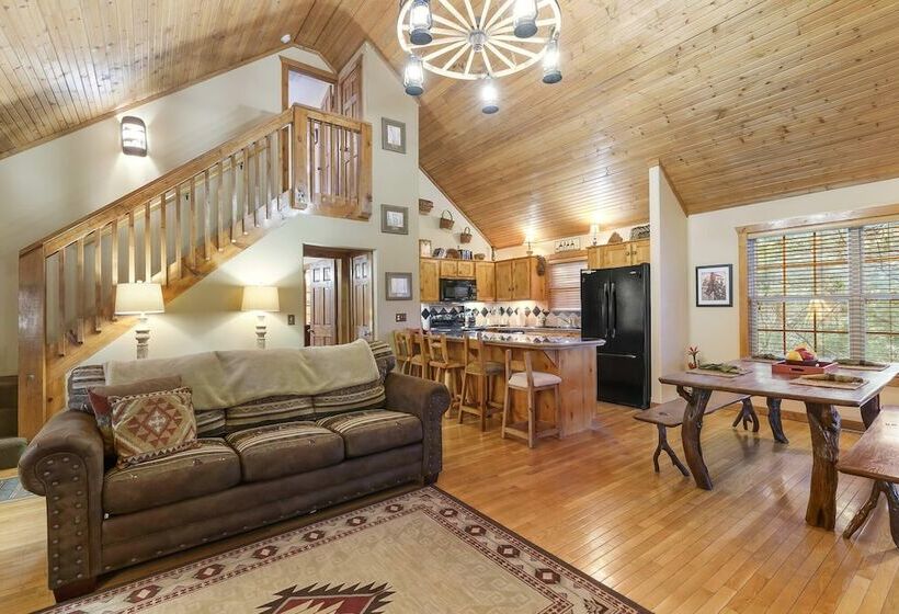The Lodge On The Creek Branson West Cabin W/ Beautiful Views
