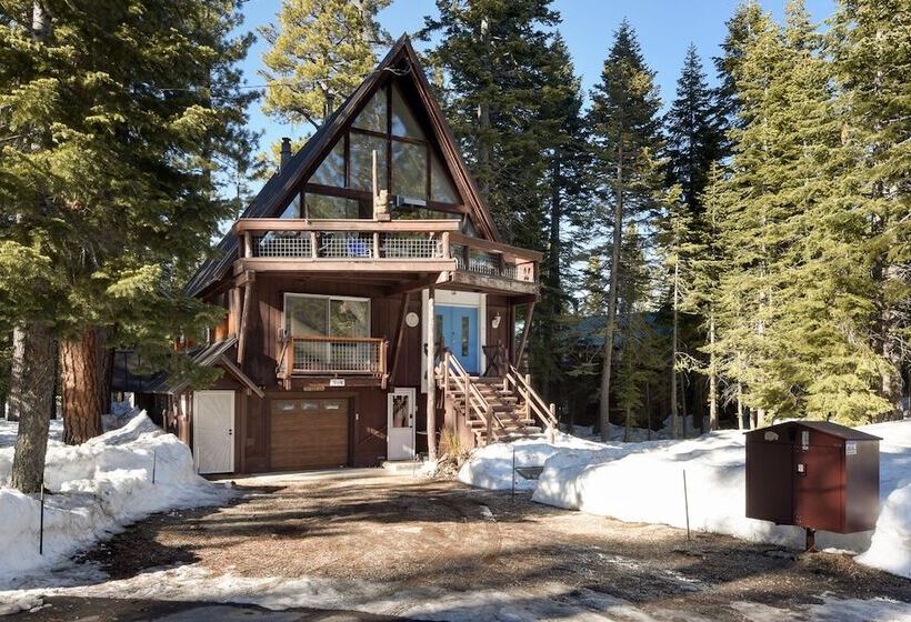 Woodside Hideout Hop Away From Activities