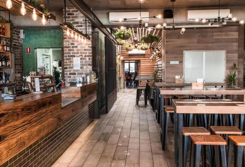 Bayview Hotel Woy Woy