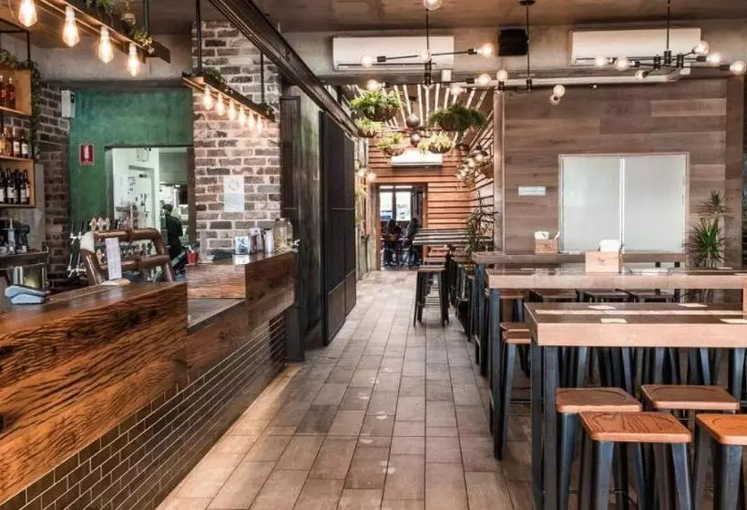 Bayview Hotel Woy Woy