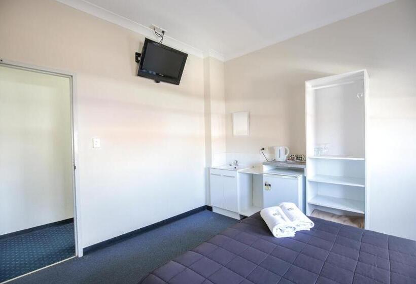 Bayview Hotel Woy Woy