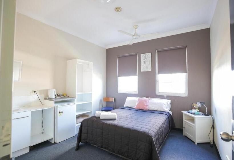 Bayview Hotel Woy Woy