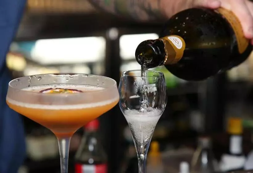 Bayview Hotel Woy Woy