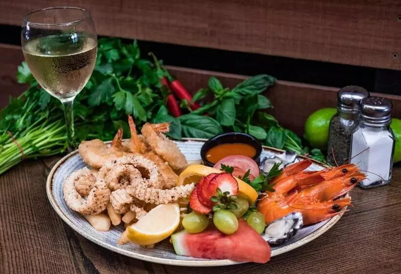 Bayview Hotel Woy Woy