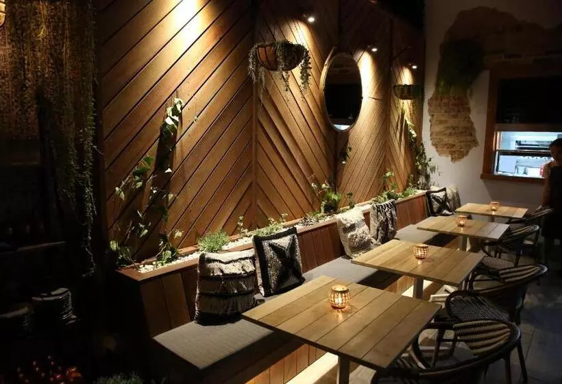 Bayview Hotel Woy Woy